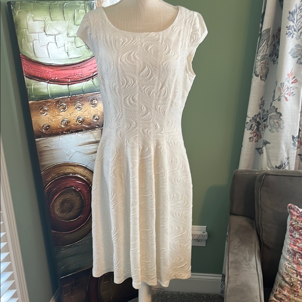 Amanda Lane Elegant Cream Dress, Size M